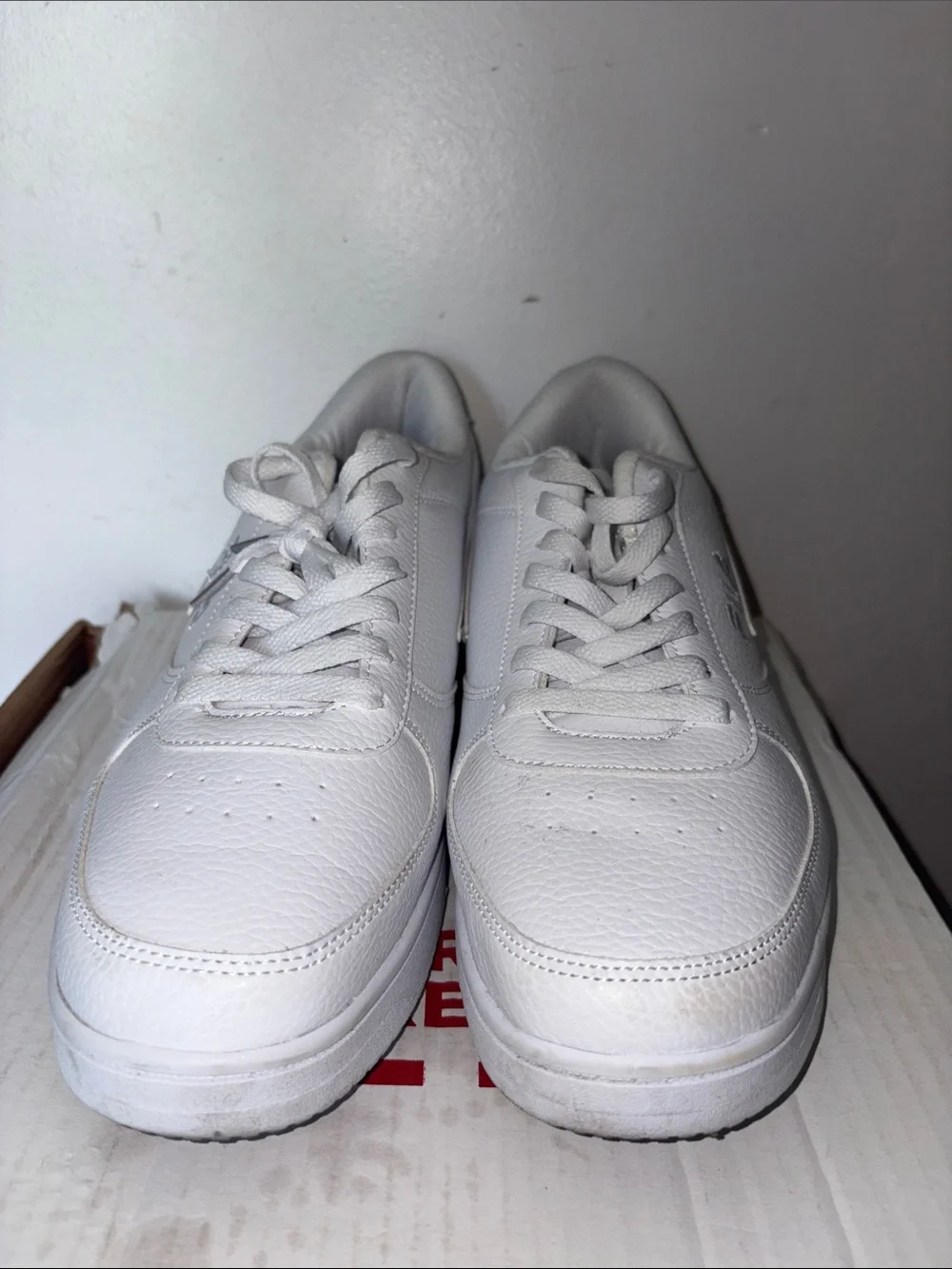 Fila Men's All-White Low-Top Sneakers size 13